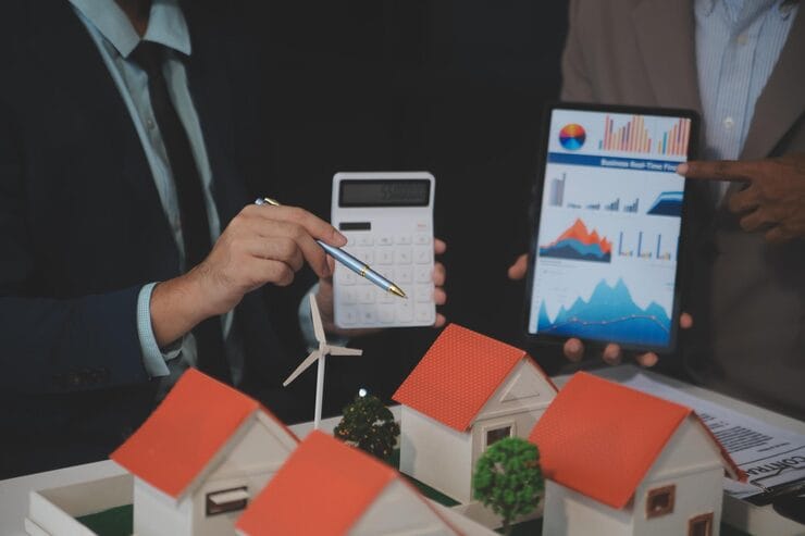 Digital Marketing for Real Estate in Lahore: DHA, Bahria Town and Gulberg Playbook